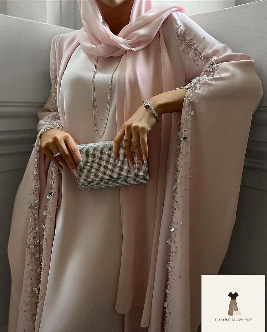 29 Abaya Outfit That Are Absolutely Stunning 20 Abaya with Contrast Piping
