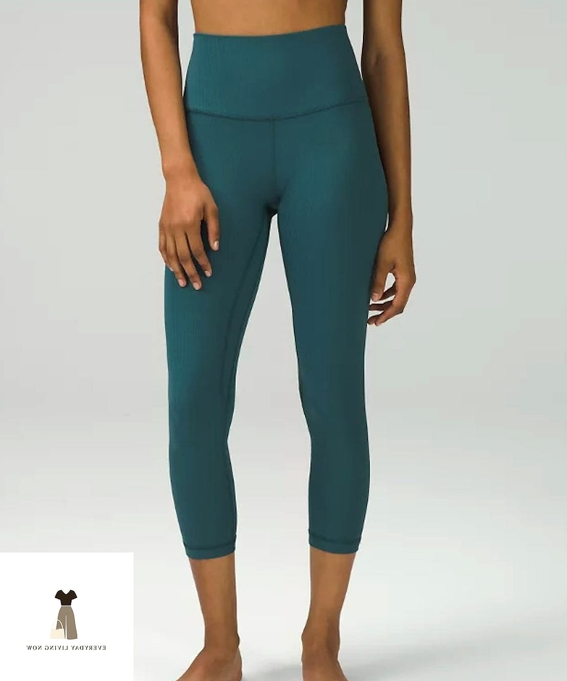 24 Lululemon Outfit That Every Stylist Needs to See 22 Align Leggings and a Chunky Cardigan