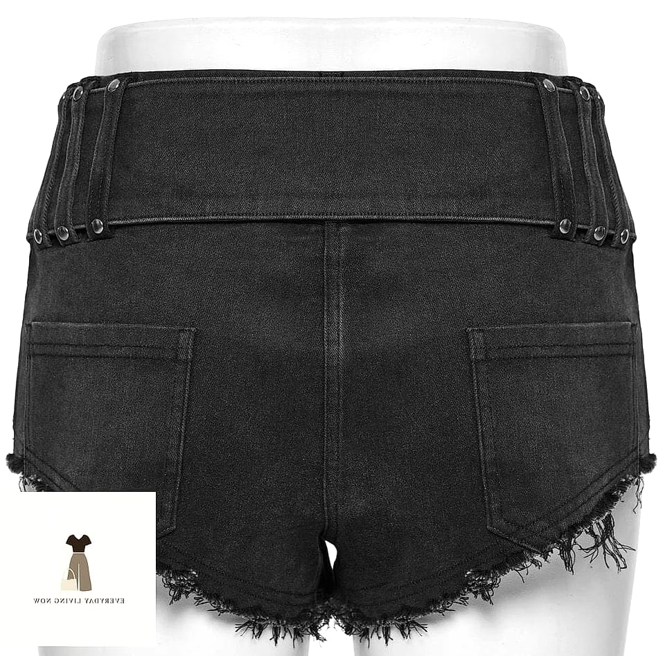 24 Jean Shorts Outfit That Will Make You Book Your Appointment Immediately 22 The All-Black Edgy Combo