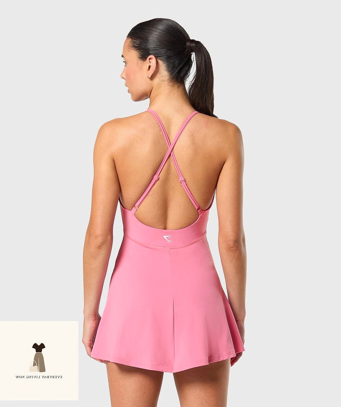 23 Picnic Outfit That Every Stylist Needs to See 6 Athletic Dress for an Active Picnic