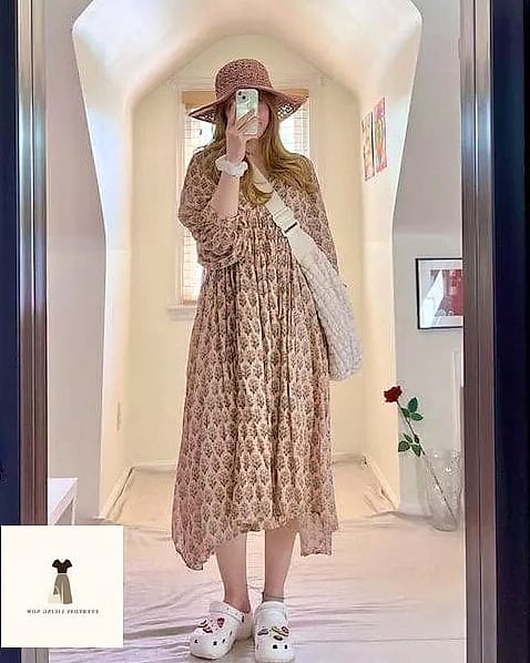28 Crocs Outfit Worth Pinning Immediately 3 Athletic Dress and Furry Slides