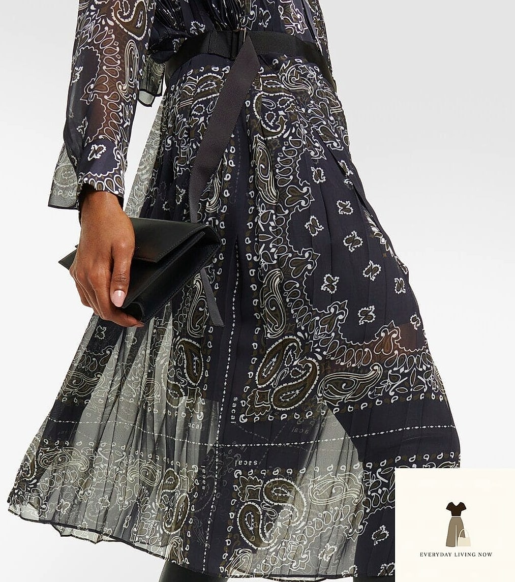 22 Bandana Outfit Worth Pinning Immediately 17 Bandana Belt Over a Midi Skirt