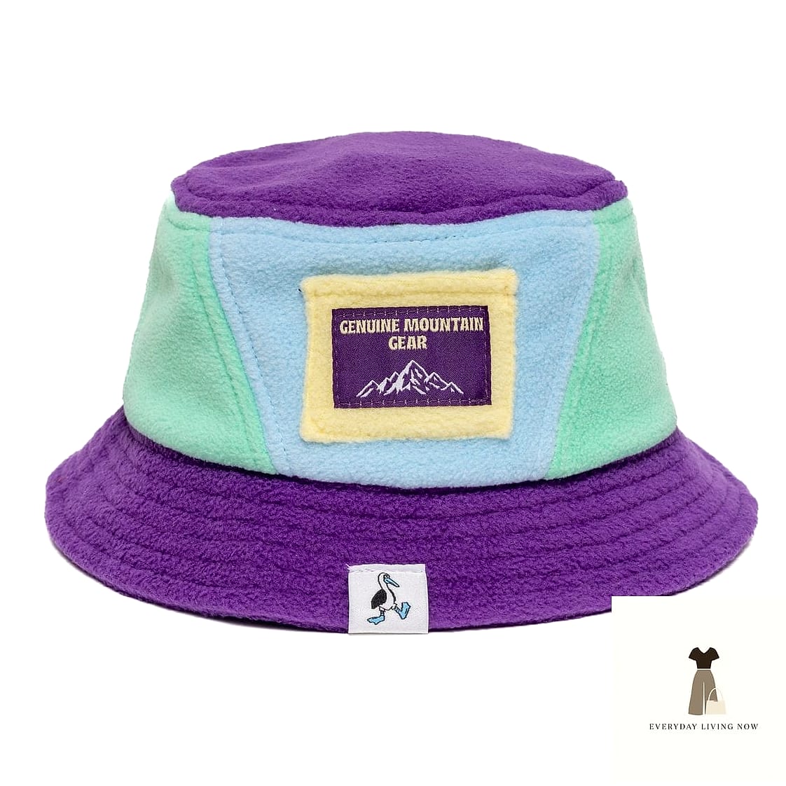 Bucket Hat and Oversized Sunglasses for Slope-Side Lounging