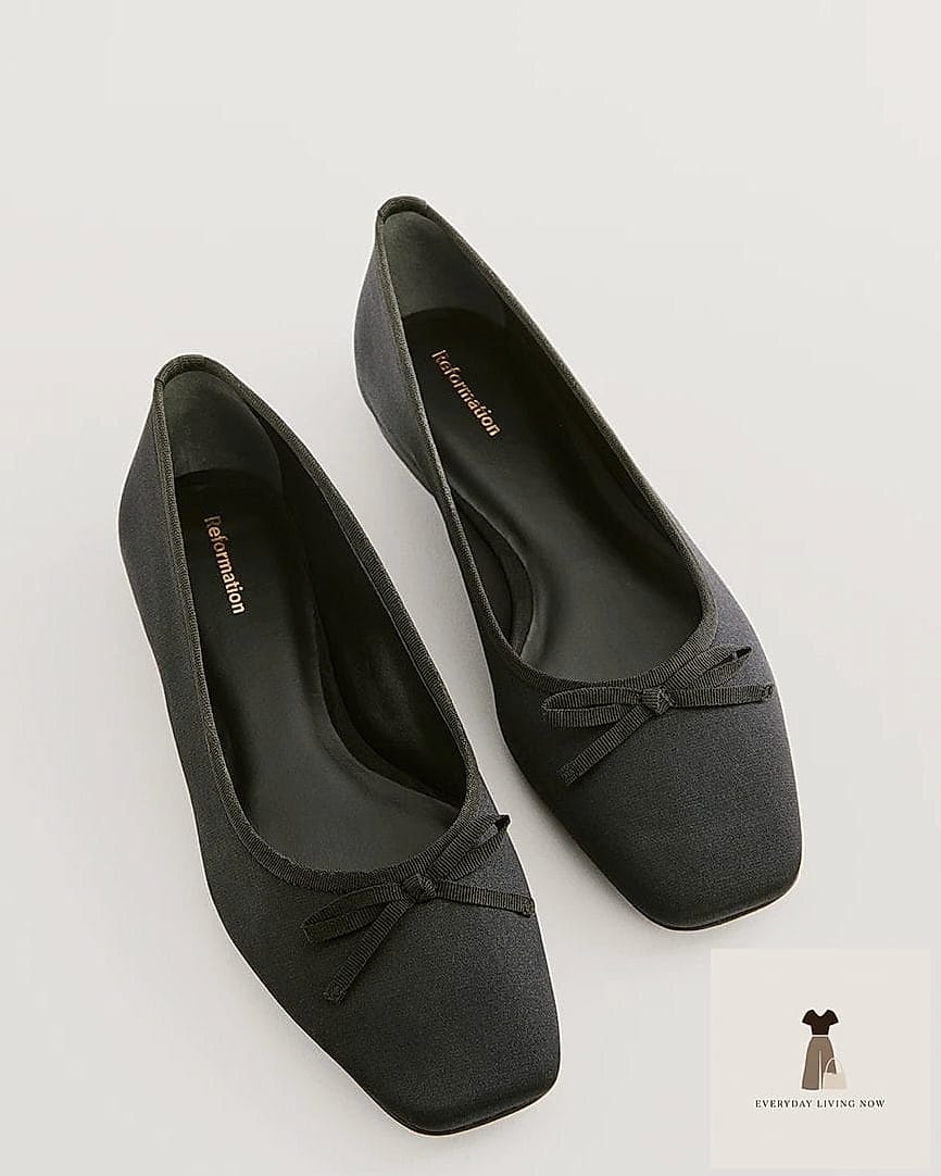 The Classic Black Flats and Straight-Leg Jeans Combo