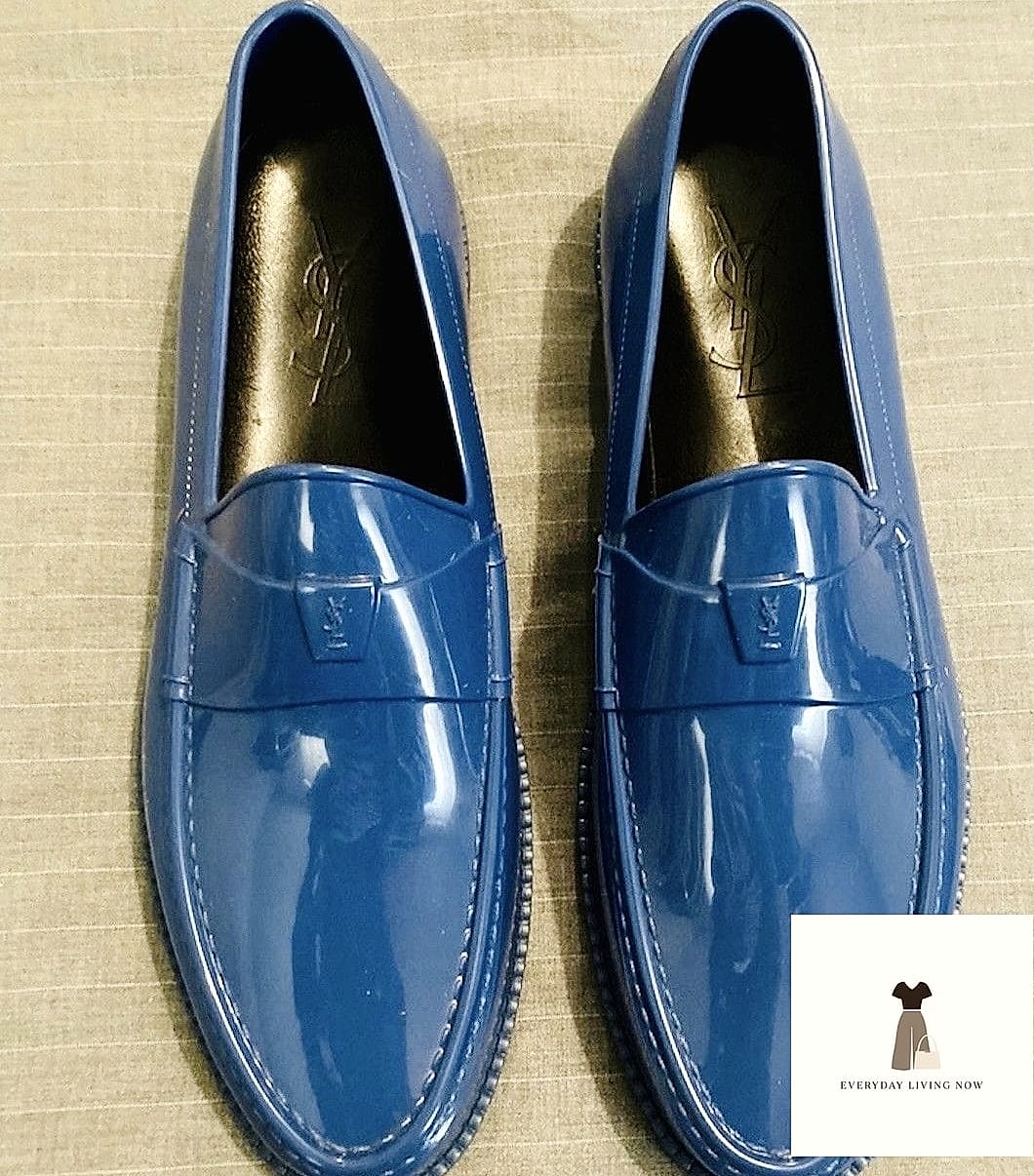 Cobalt Blue for a Pop of Color