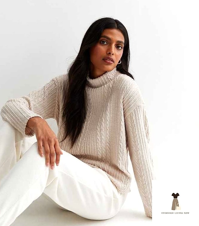 Cream Knit Elegance