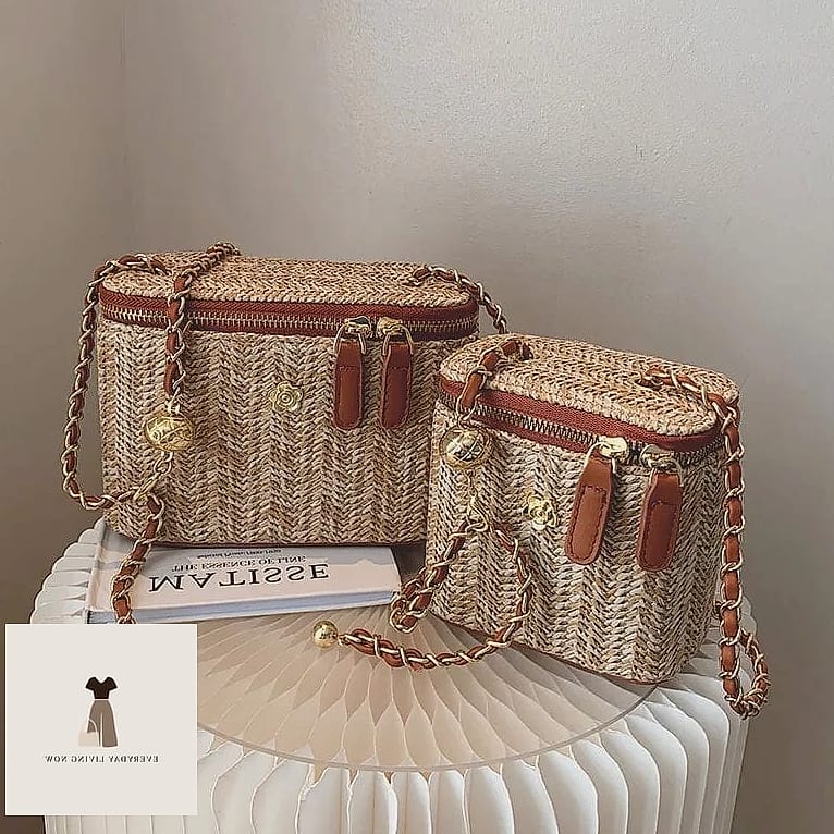 Crossbody Bag Styling for Hands-Free Days