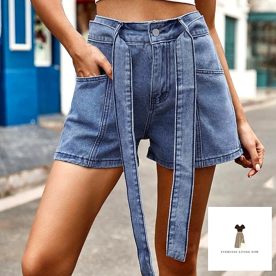 24 Jean Shorts Outfit That Will Make You Book Your Appointment Immediately 16 Denim Shorts With a Statement Jacket
