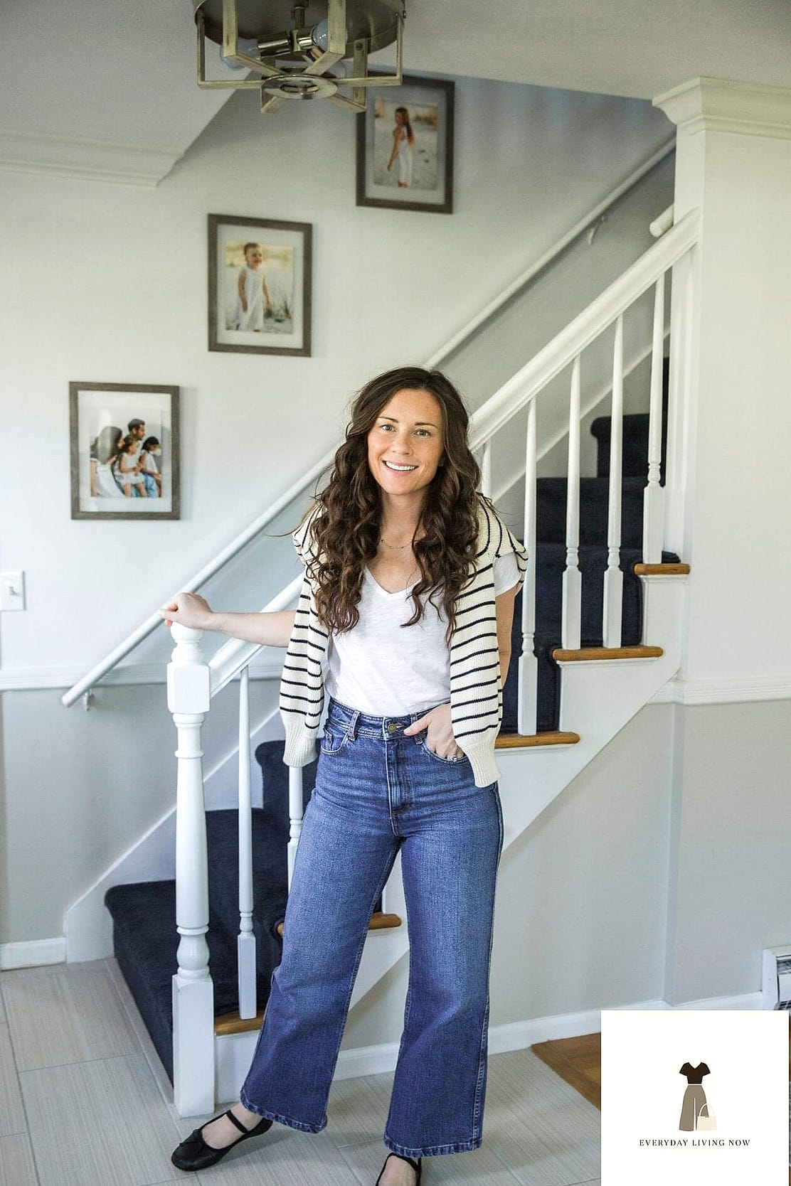 Flats with a Crop Top and High-Waisted Jeans