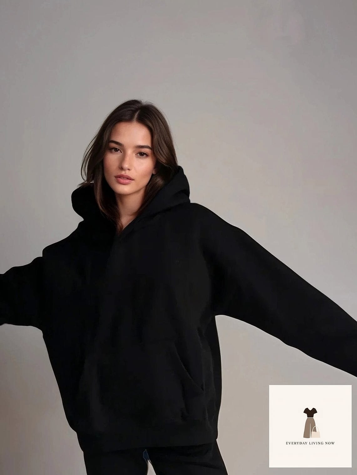 24 Cozy Outfit That Every Stylist Needs to See 13 Hoodie and Wide-Leg Trousers