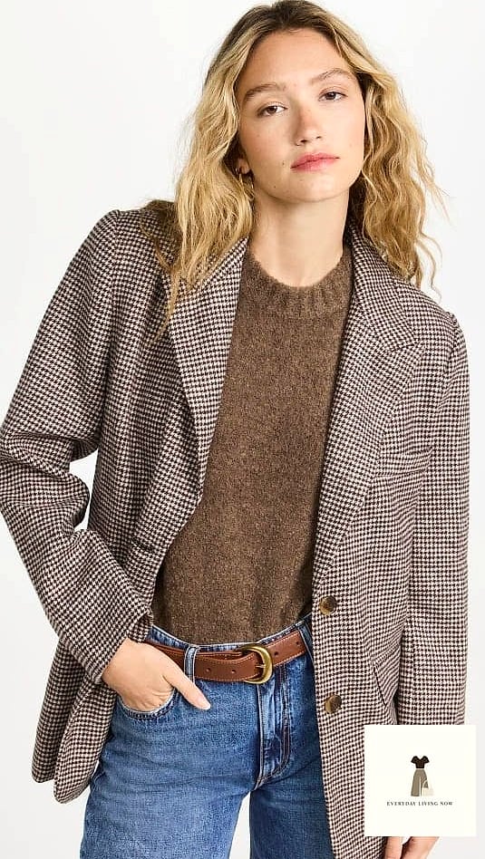 Houndstooth Blazer with Baggy Jeans and Loafers
