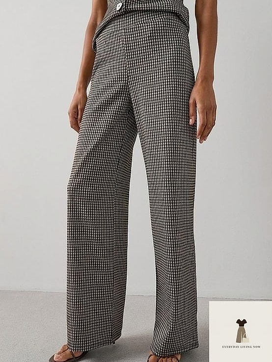 Houndstooth Trousers and a Simple Tank