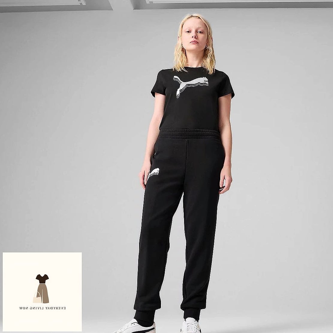 23 Outfit Jogging Every Woman Needs to See 24 Metallic Accents for Evening Athleisure