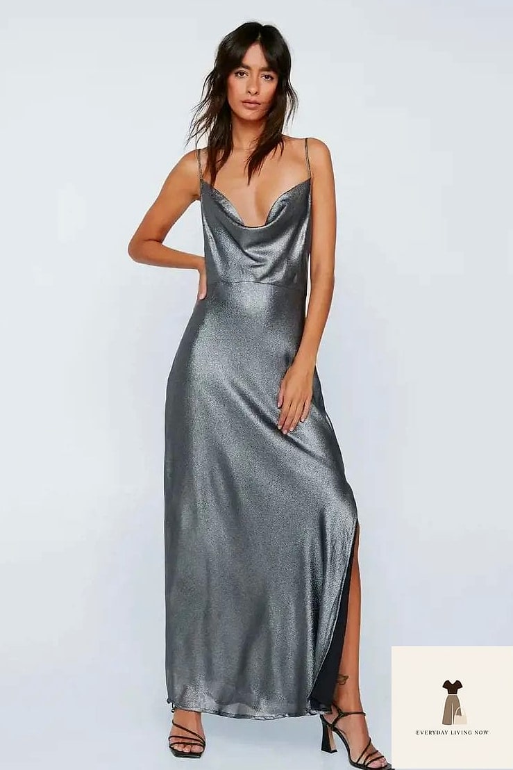 22 Vegas Outfit Ideas Every Woman Needs to See 18 Metallic Slip Dress