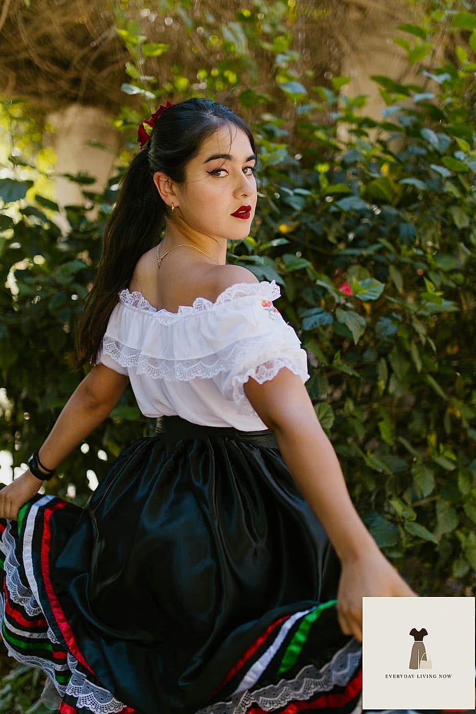 Off-Shoulder Top With Wide-Leg Trousers