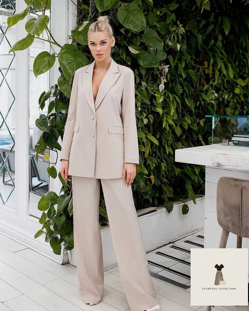 25 Outfit Semiformal That Are Dreamy and So Inspiring 13 The Pantsuit with a Twist