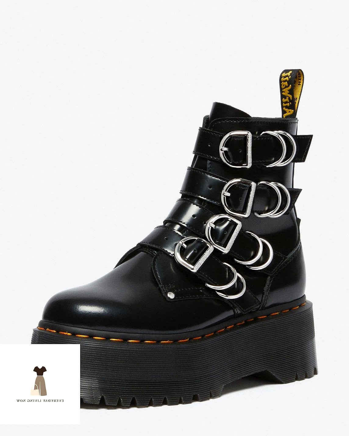 24 Dr Martens Outfit Worth Pinning Immediately 8 Platform Boots with Biker Shorts