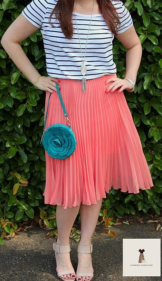 27 Baby Shower Outfit For Guest Worth Pinning Immediately 22 Pleated Midi Skirt with a Bodysuit