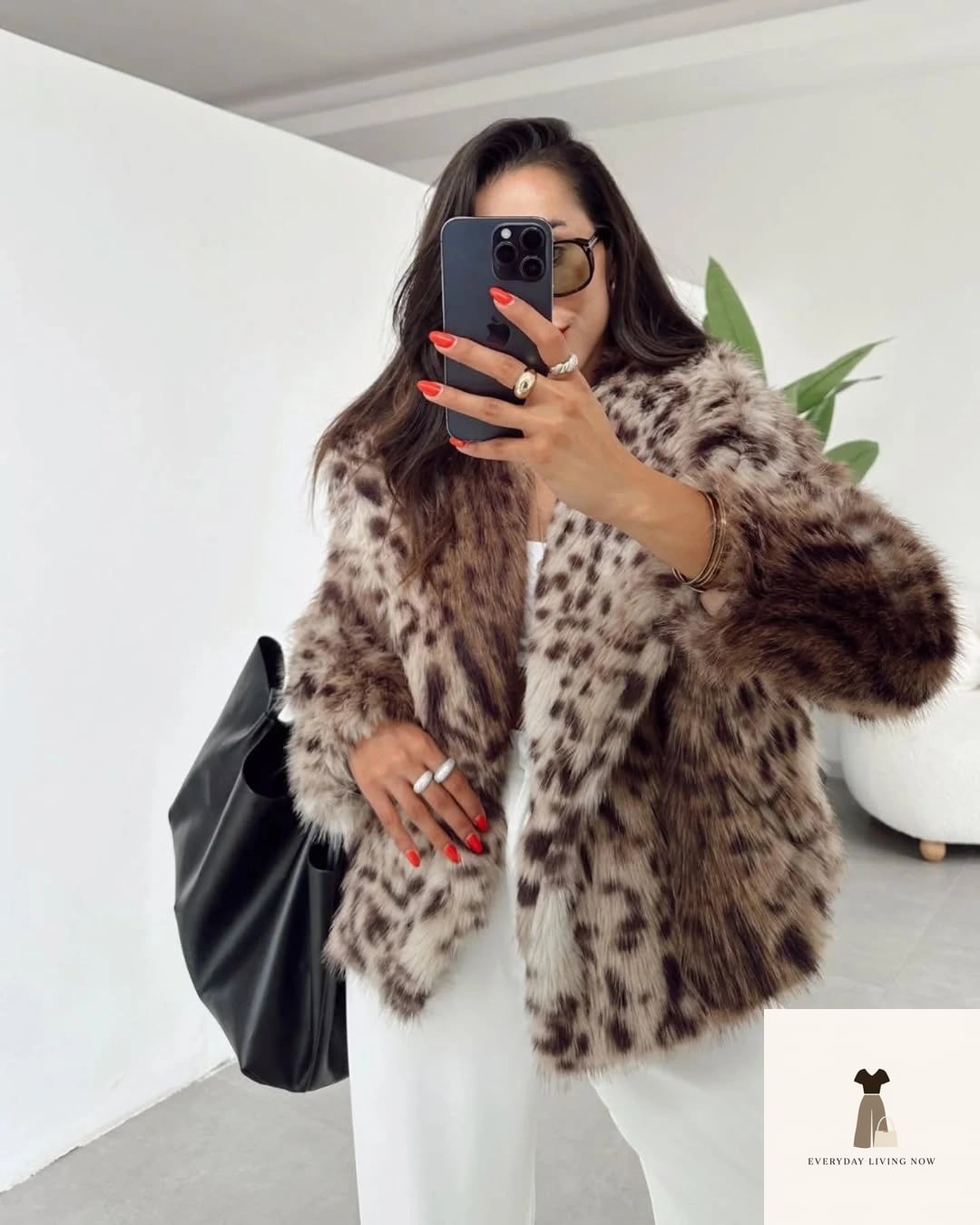 23 Simple Outfit Ideas Every Woman Needs to See 17 Slouchy Sweater and Bike Shorts for Errands