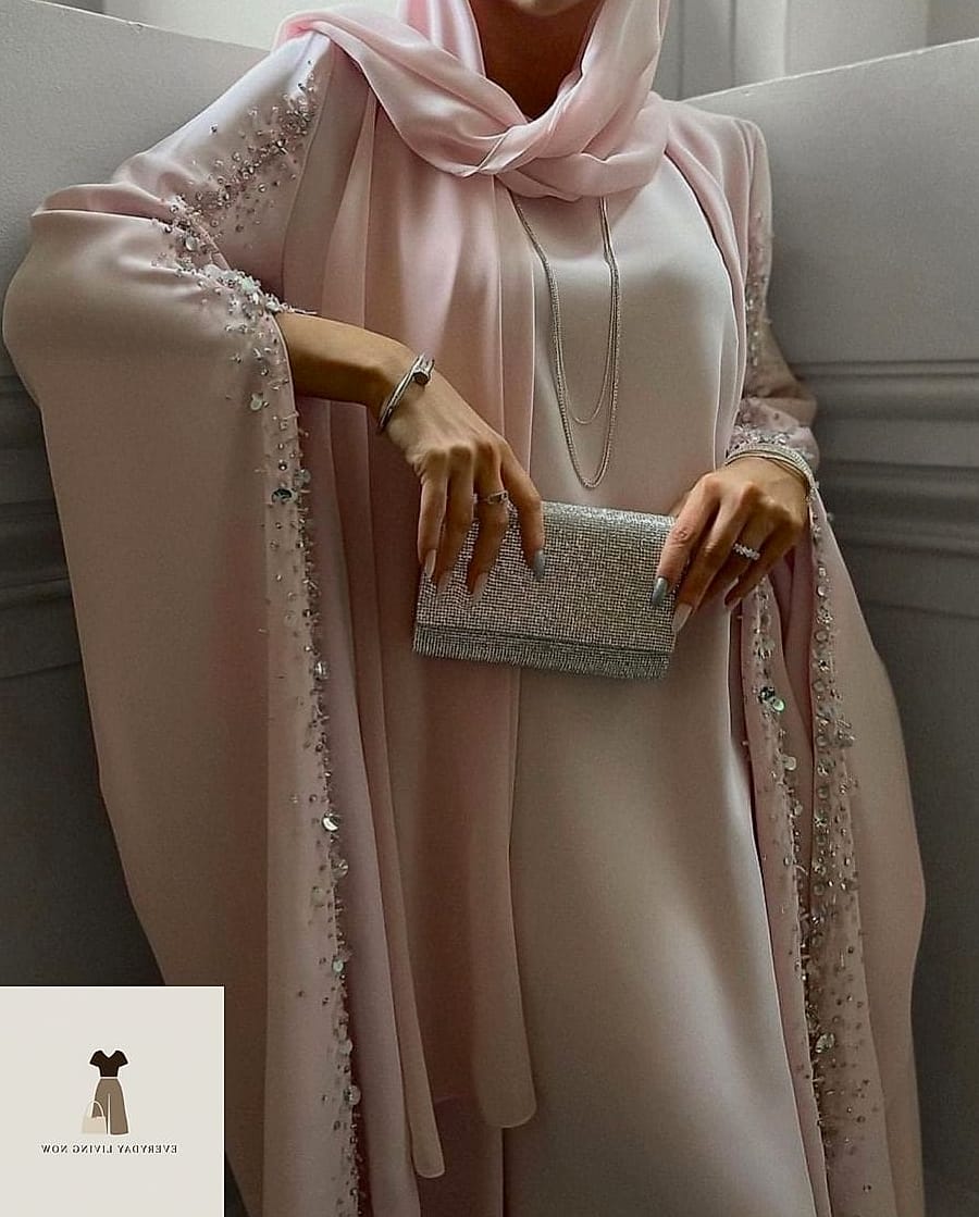 29 Abaya Outfit That Are Absolutely Stunning 7 Statement Sleeve Abaya