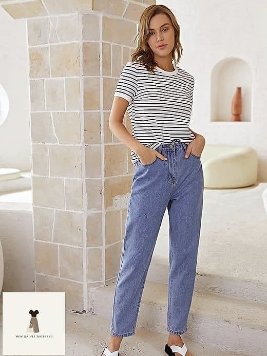 30 Striped Shirt Outfit That Are Absolutely Stunning 17 Striped Shirt Under a Denim Jacket
