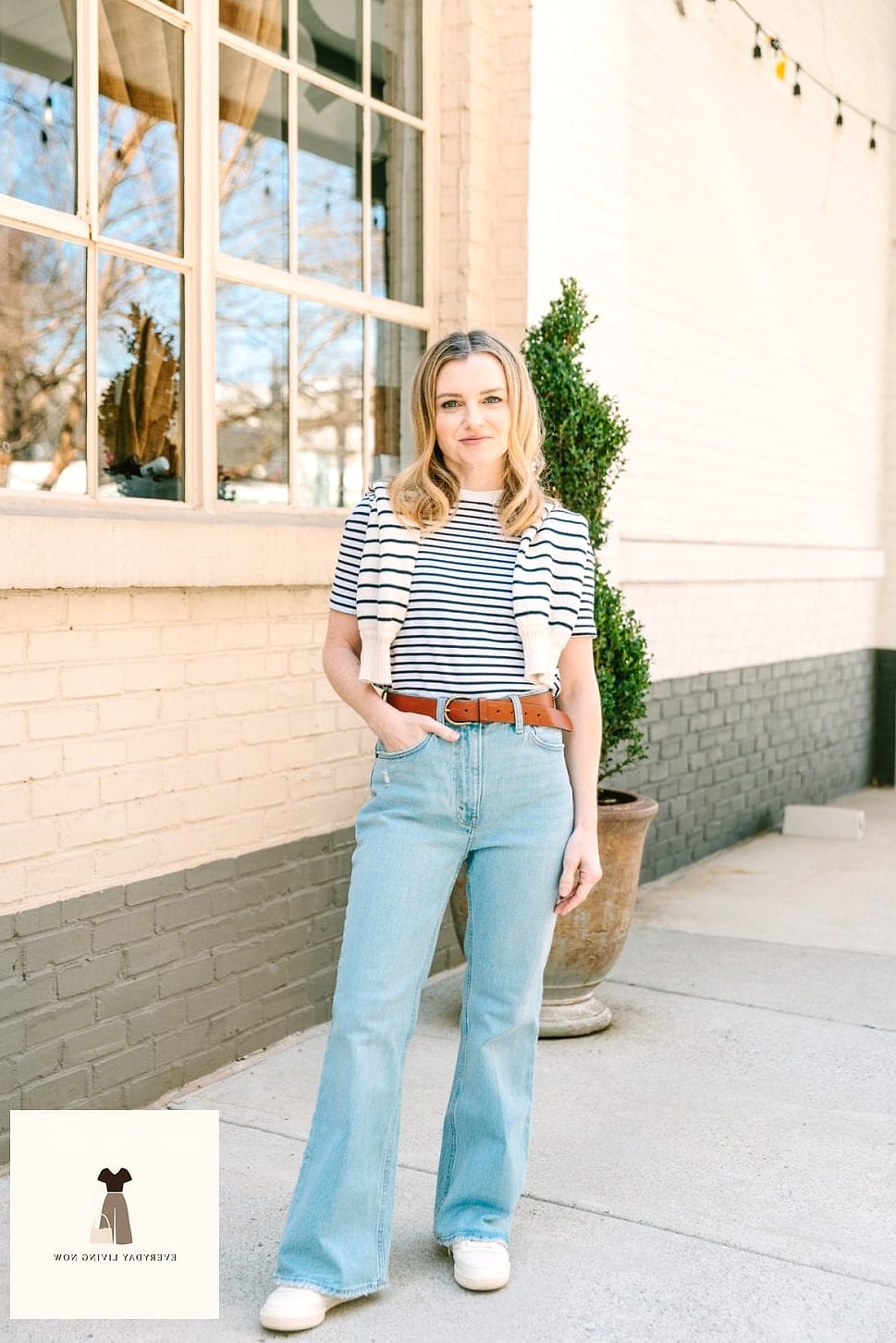 30 Striped Shirt Outfit That Are Absolutely Stunning 24 Striped Shirt with Flare Jeans for a Retro Feel