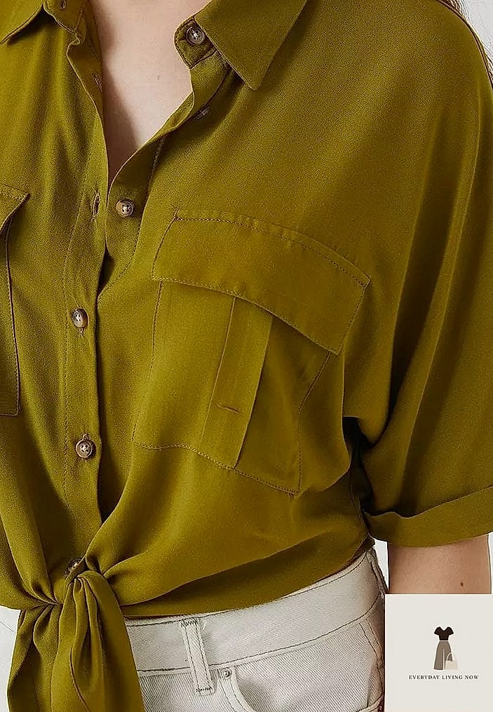 21 Oversized Tshirt Outfit Worth Pinning Immediately 12 The Tie-Front Tee Look