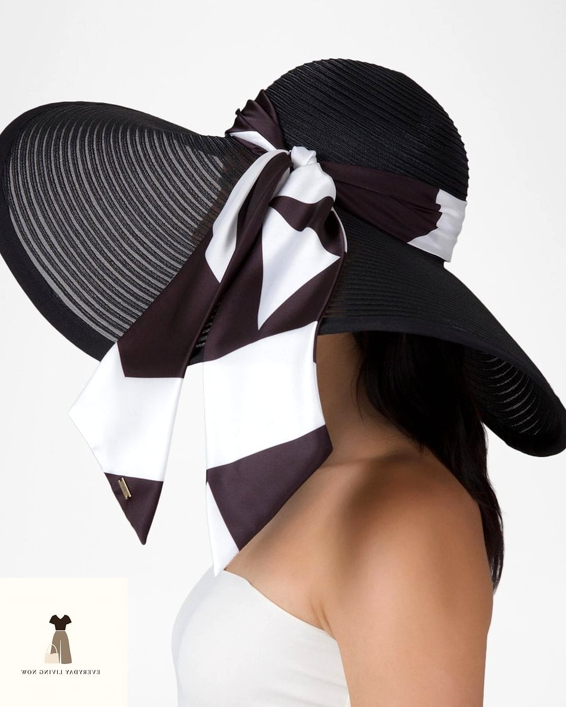 30 Scarf Outfit That Are Dreamy and So Inspiring 23 Wide-Brim Hat and Scarf Combo for Outdoor Events