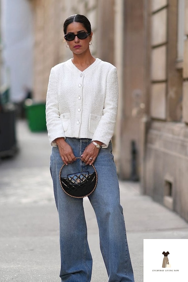 Wide-Leg Trousers With a Fitted Turtleneck