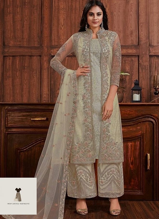 Wide-Leg Trouser Set in Neutral Tones