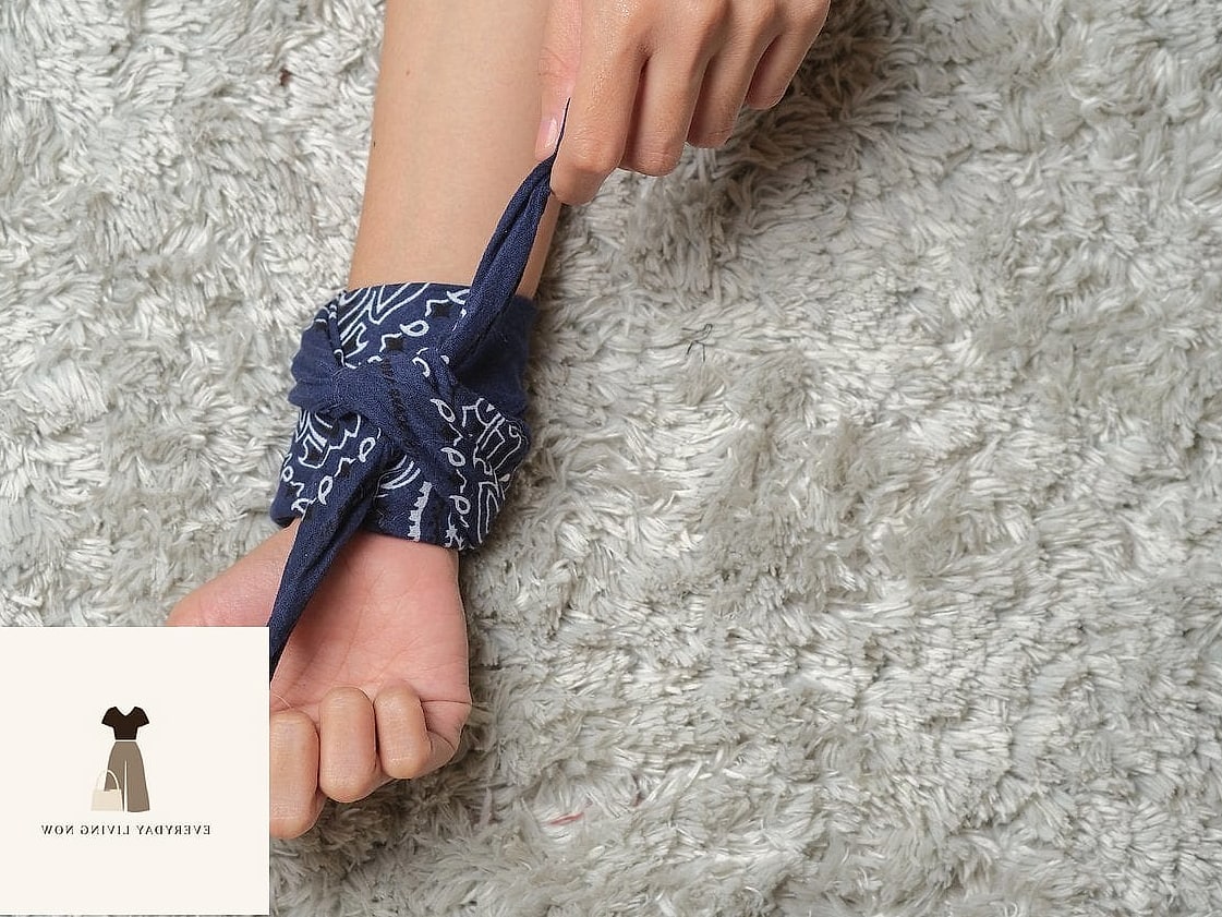 22 Bandana Outfit Worth Pinning Immediately 7 Wrist Tie Over a Denim Jacket